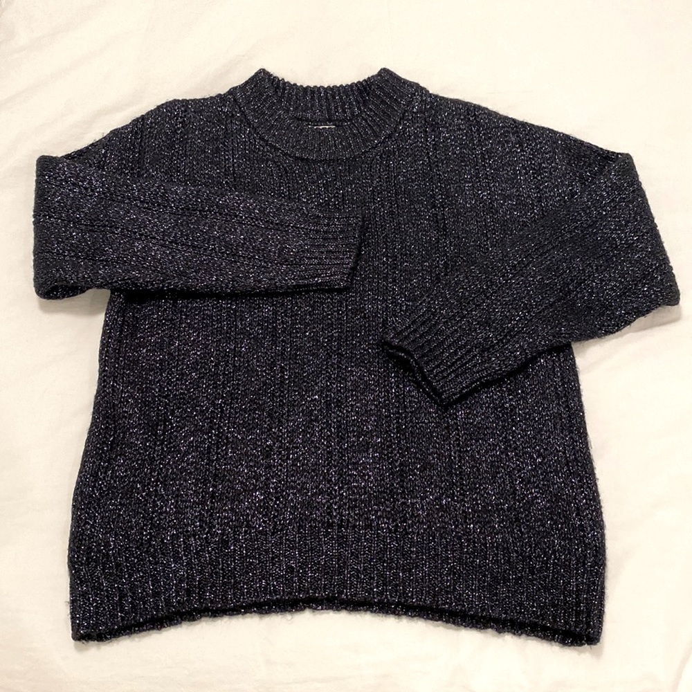 Women glittery knit wear